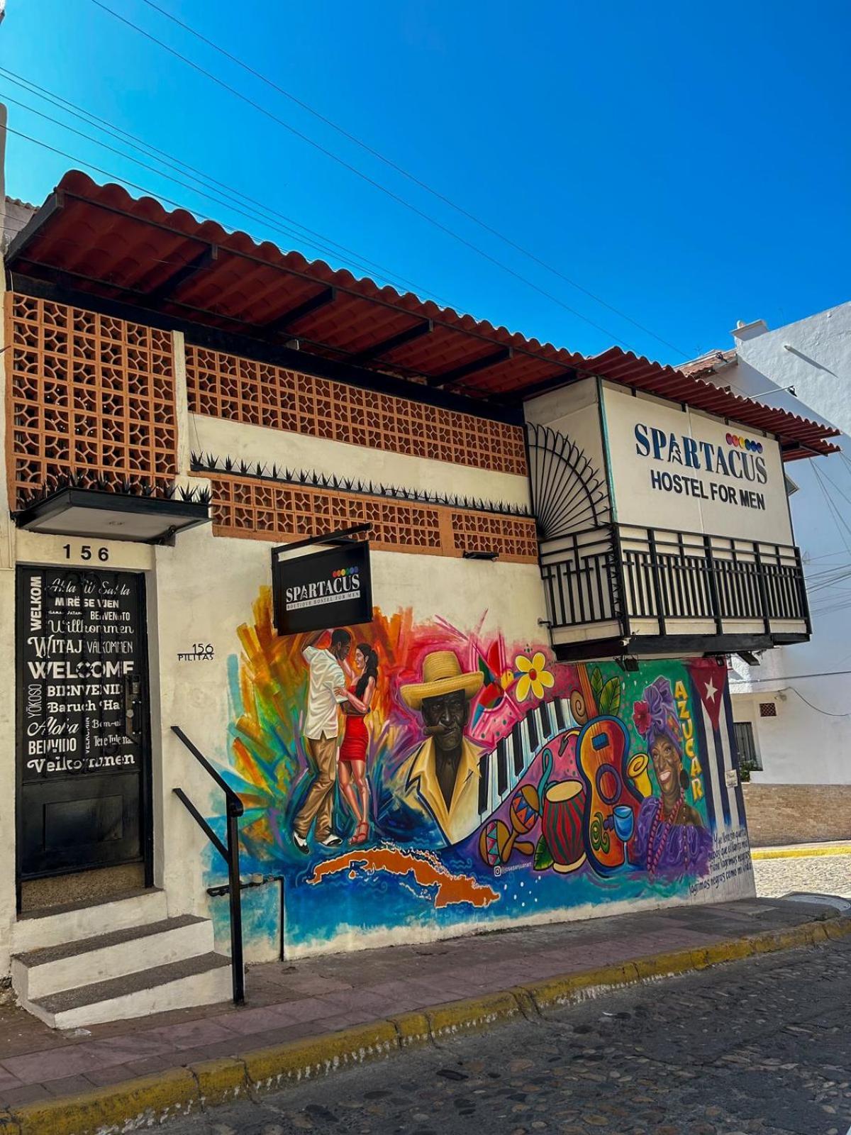 Spartacus Hostel Boutique For Men Puerto Vallarta Buitenkant foto