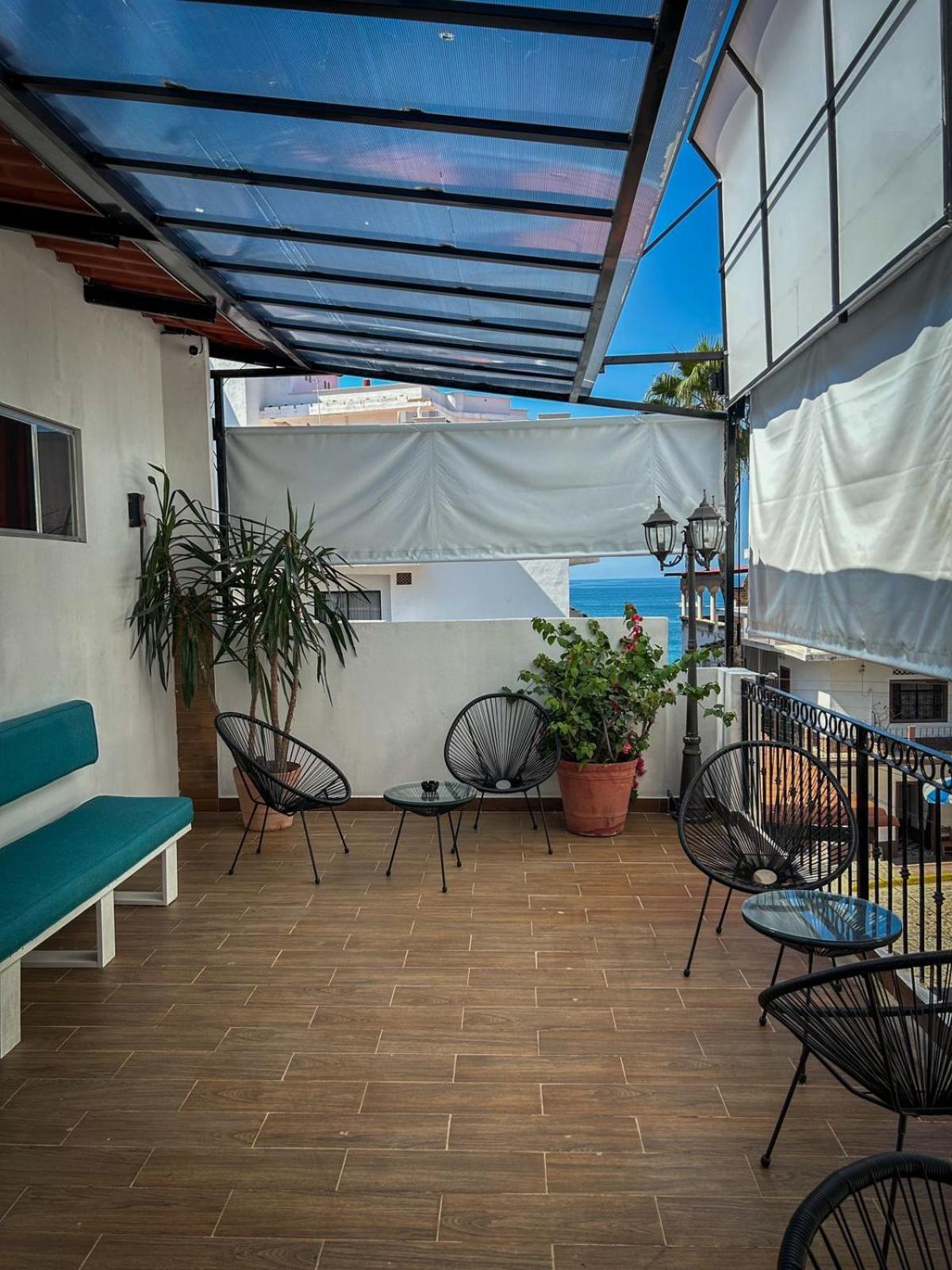 Spartacus Hostel Boutique For Men Puerto Vallarta Buitenkant foto